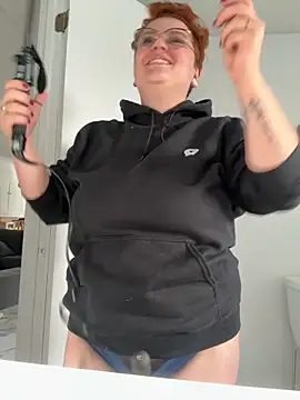 Sweetleeahxx online show from October 30, 1:34 pm