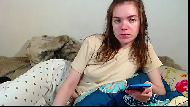Snapshot of SallyMkn chatting on May 27, 12:02 pm SallyMkn online show from May 27, 12:02 pm