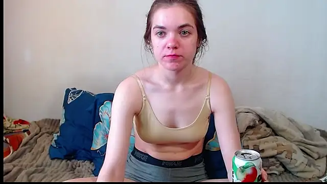 Snapshot of SallyMkn chatting on July 4, 11:38 am SallyMkn online show from July 4, 11:38 am