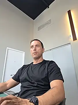 Snapshot of Lucas___81 chatting on June 8, 6:30 pm Lucas 81 online show from June 8, 6:30 pm