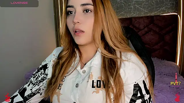 Lucia star   online show from December 19, 7:18 pm