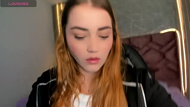 Lucia star   online show from January 2, 1:19 pm