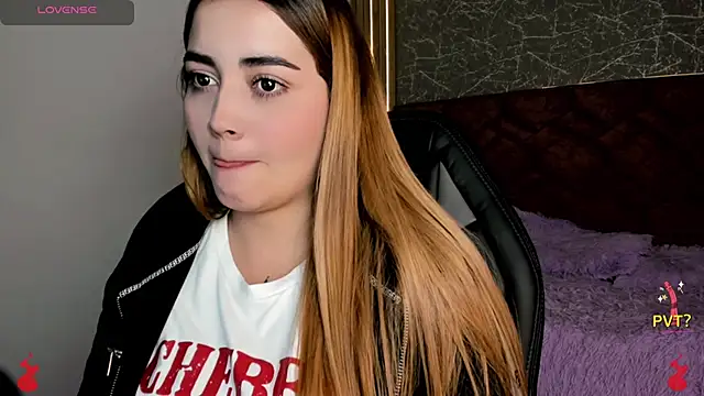 Lucia star   online show from January 18, 12:46 am