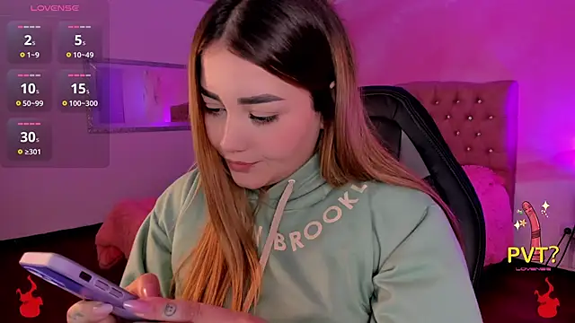 Lucia star   online show from March 14, 6:10 am