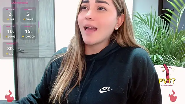 Lucia star   online show from October 31, 2:34 am