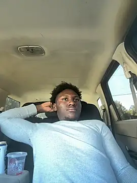 Snapshot of Festivitiesking1 chatting on October 8, 4:37 pm Festivitiesking1 online show from October 8, 4:37 pm