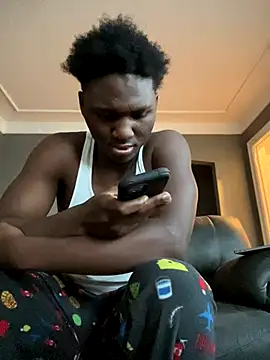 Snapshot of Festivitiesking1 chatting on November 6, 12:39 pm Festivitiesking1 online show from November 6, 12:39 pm