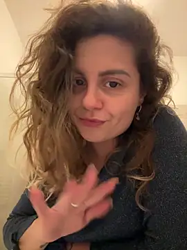 ItalianiMuli online show from February 15, 3:17 pm