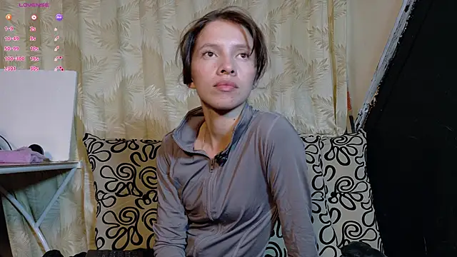 Snapshot of sweetdam12 chatting on November 21, 8:51 pm sweetdam12 online show from November 21, 8:51 pm