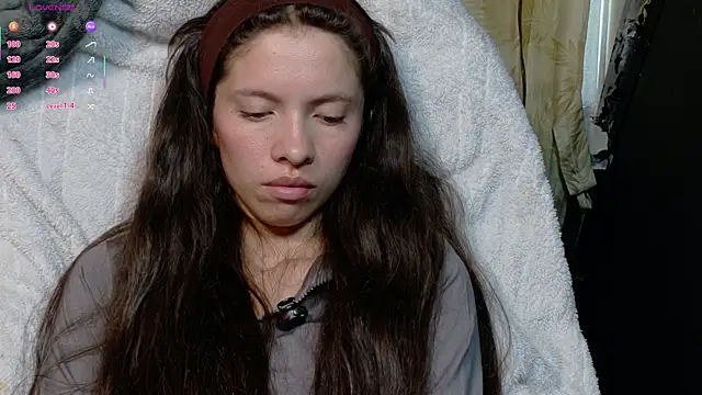 Snapshot of sweetdam12 chatting on December 16, 8:03 pm sweetdam12 online show from December 16, 8:03 pm