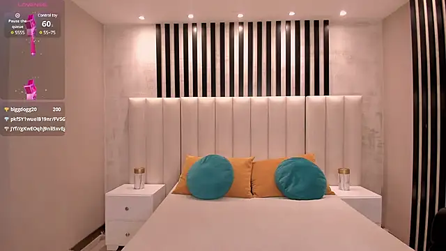 GiaFerrara online show from February 8, 9:24 am