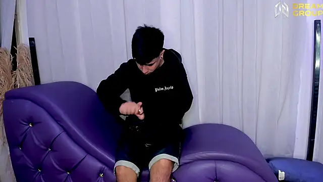 Snapshot of Yourslust_ chatting on October 30, 2:07 pm Yourslust online show from October 30, 2:07 pm