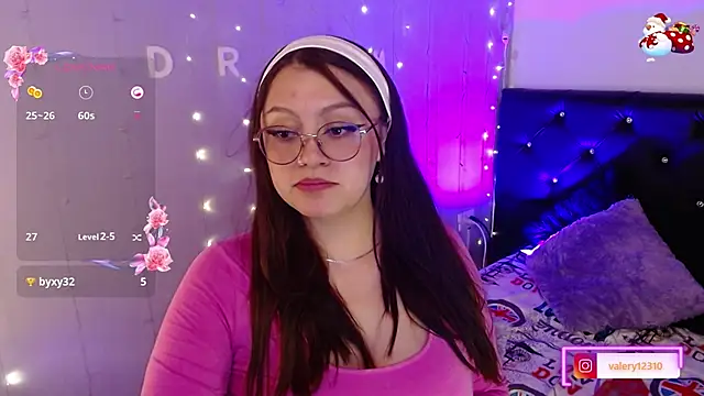 Snapshot of sweet_valery21 chatting on January 15, 5:05 pm sweet valery21 online show from January 15, 5:05 pm