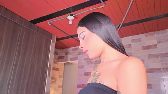 Dolcee zoe online show from February 18, 9:33 pm