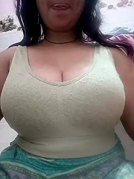 cute-mahek online show from February 11, 5:01 am