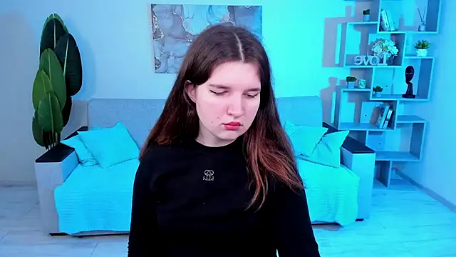 Snapshot of BonneyLove chatting on January 13, 5:44 pm BonneyLove online show from January 13, 5:44 pm