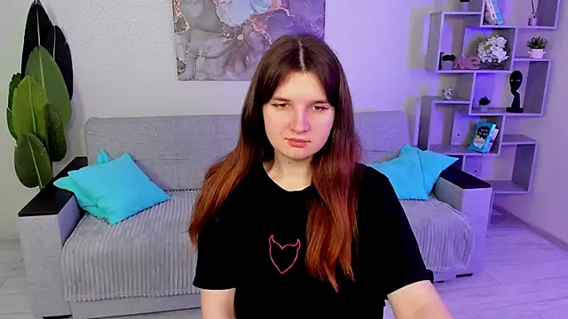 Snapshot of BonneyLove chatting on March 20, 5:25 pm BonneyLove online show from March 20, 5:25 pm