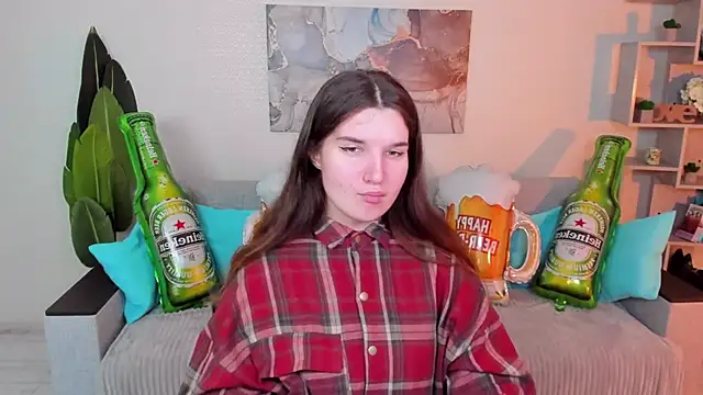 Snapshot of BonneyLove chatting on September 18, 5:48 pm BonneyLove online show from September 18, 5:48 pm