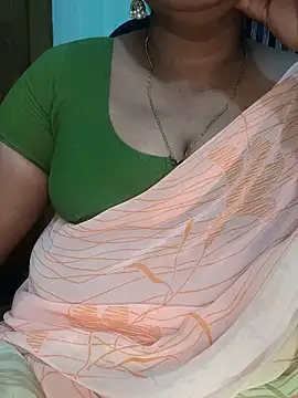 Snapshot of Indiandolly23 chatting on March 14, 2:00 pm Indiandolly23 online show from March 14, 2:00 pm