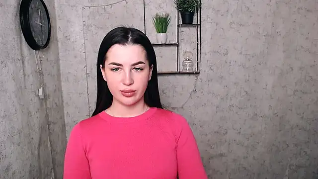 Snapshot of DivaKaily_ chatting on December 6, 6:15 am DivaKaily  online show from December 6, 6:15 am