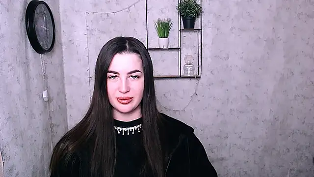 Snapshot of DivaKaily_ chatting on December 7, 5:26 am DivaKaily  online show from December 7, 5:26 am