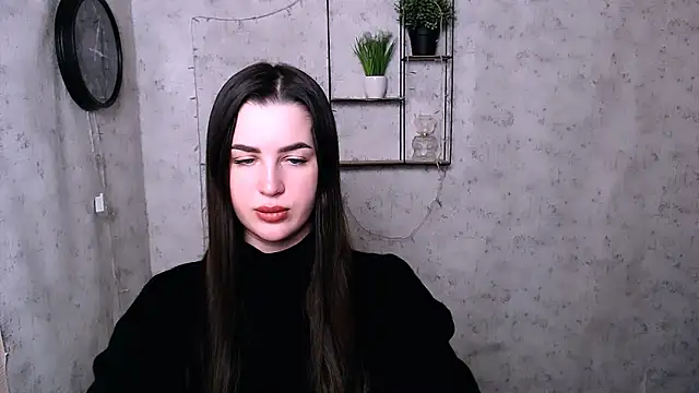 Snapshot of DivaKaily_ chatting on December 12, 5:42 am DivaKaily  online show from December 12, 5:42 am