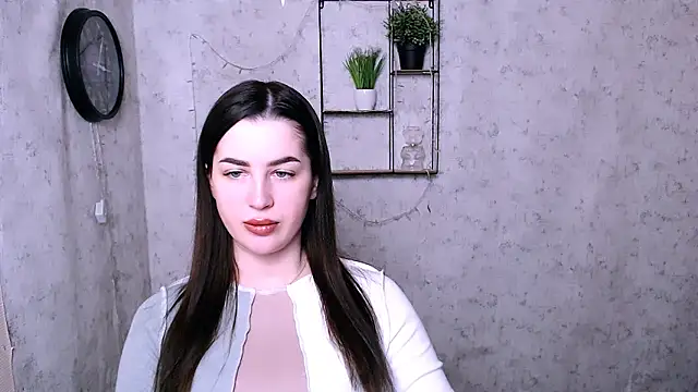 Snapshot of DivaKaily_ chatting on December 16, 5:38 am DivaKaily  online show from December 16, 5:38 am