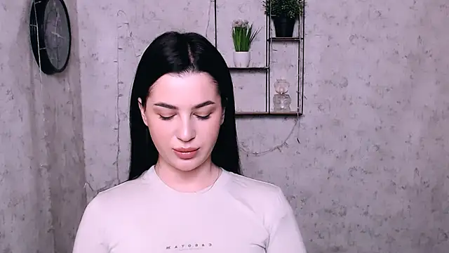 Snapshot of DivaKaily_ chatting on January 17, 5:21 am DivaKaily  online show from January 17, 5:21 am