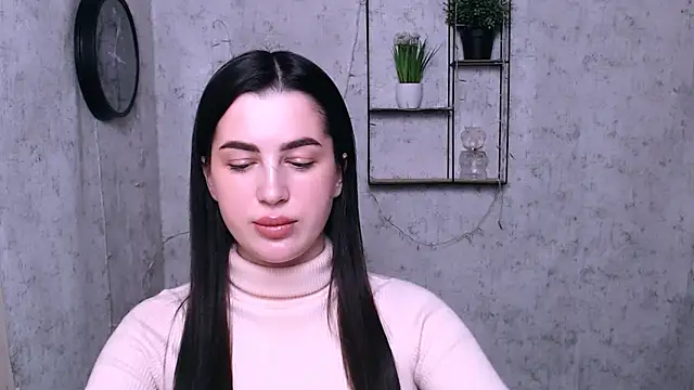 Snapshot of DivaKaily_ chatting on January 20, 11:43 pm DivaKaily  online show from January 20, 11:43 pm