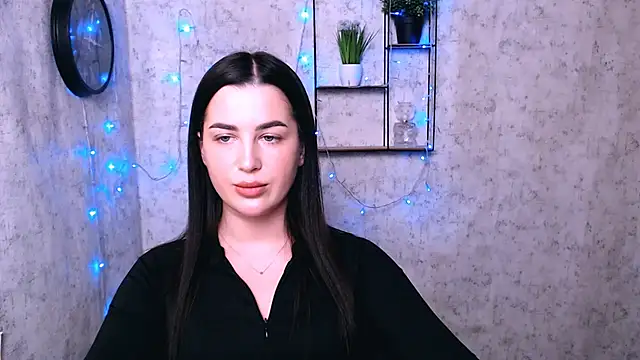 Snapshot of DivaKaily_ chatting on February 4, 9:28 am DivaKaily  online show from February 4, 9:28 am