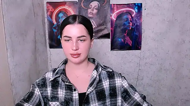 Snapshot of DivaKaily_ chatting on November 1, 9:17 pm DivaKaily  online show from November 1, 9:17 pm