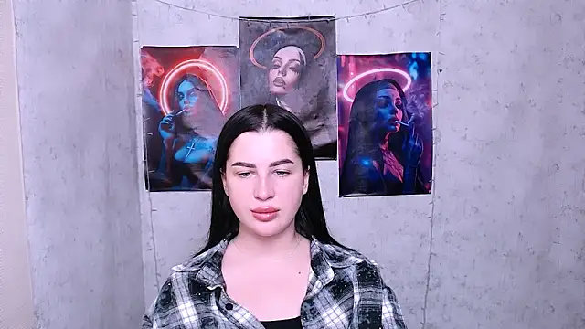 Snapshot of DivaKaily_ chatting on November 3, 7:37 pm DivaKaily  online show from November 3, 7:37 pm