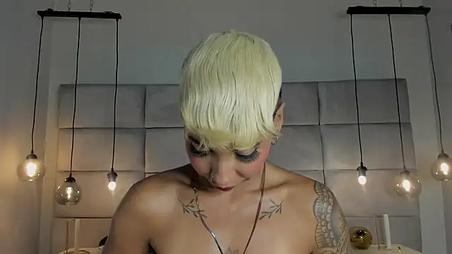 MiaMorgan  online show from January 26, 6:16 pm