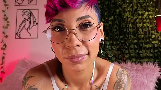 MiaMorgan  online show from October 14, 2:07 pm