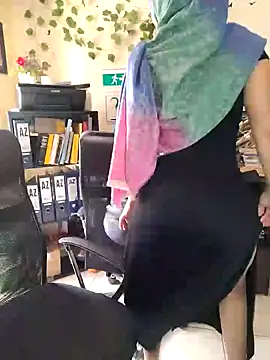 Snapshot of NAJWA-ARAB chatting on February 10, 5:19 pm NAJWA-ARAB online show from February 10, 5:19 pm