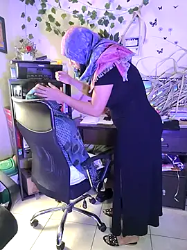 Snapshot of NAJWA-ARAB chatting on March 19, 5:28 pm NAJWA-ARAB online show from March 19, 5:28 pm