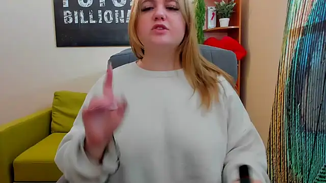 Snapshot of Doliss chatting on February 24, 6:49 am Doliss online show from February 24, 6:49 am