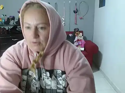 emperabigbootybigass online show from February 12, 12:12 pm