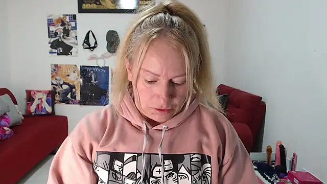 emperabigbootybigass online show from September 26, 12:20 pm