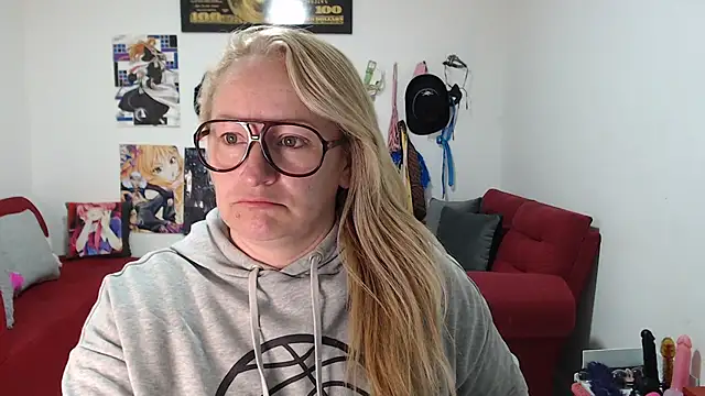 emperabigbootybigass online show from October 17, 12:08 pm