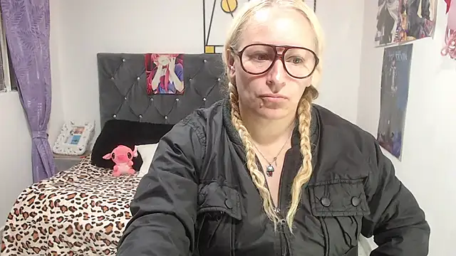 emperabigbootybigass online show from July 22, 12:19 pm