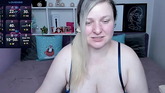 AnnaXCherri online show from December 23, 2:31 am