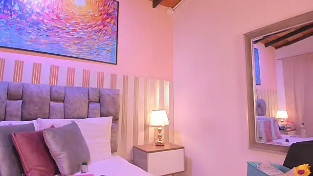 nova lane online show from December 1, 8:36 pm