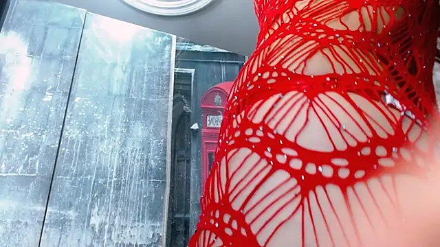 Snapshot of samy__milf chatting on January 5, 7:07 am samy milf online show from January 5, 7:07 am