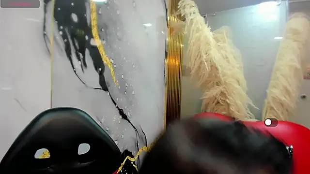 Snapshot of samy__milf chatting on February 11, 7:30 pm samy milf online show from February 11, 7:30 pm