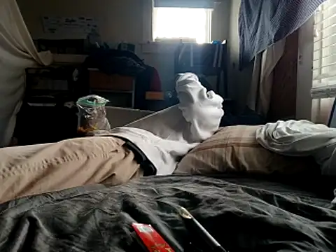 DevinToore online show from December 21, 7:54 pm