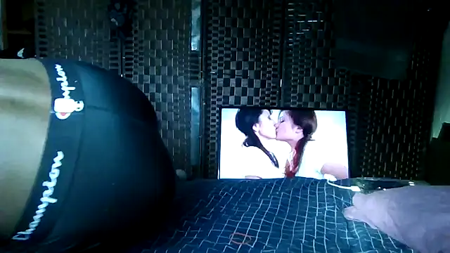 DevinToore online show from July 19, 1:31 am