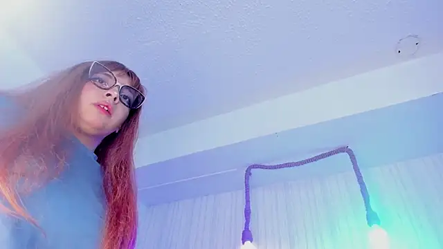 Snapshot of miku_katsuragi chatting on June 27, 5:56 am miku katsuragi online show from June 27, 5:56 am
