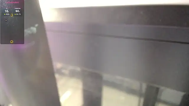 Snapshot of MadameDamn chatting on February 26, 2:57 pm MadameDamn online show from February 26, 2:57 pm