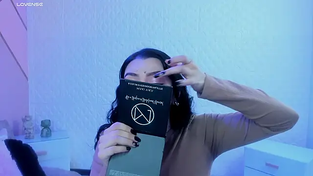 Violetaa diazz online show from February 14, 9:22 pm